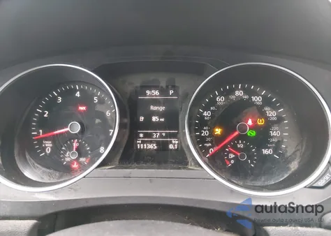 2017 Volkswagen Jetta 1.4T Se z USA, uszkodzony, nr VIN 3VWDB7AJ6HM356972